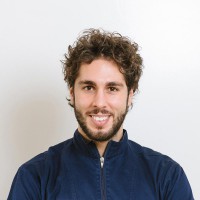 Dr. Meroni Polispecialistico specializzato in sbiancamento denti Como